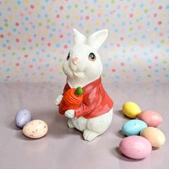 NYUSZISHOP.HU - Fehér nyuszi piros kabátban - FIÚ