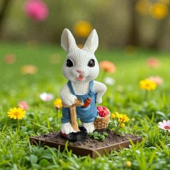 NYUSZISHOP.HU - Fehér nyuszi kantáros nadrágban - FIÚ