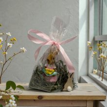 NYUSZISHOP.HU - Barna lány nyuszi rózsaszín ruhában