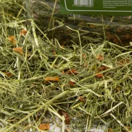   Heuland – Prémium osztrák hegyi széna – „Ízletes” SÁRGARÉPA & ALMA 500g