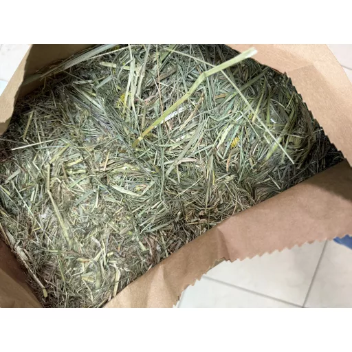 Kisbálás préselt Balti széna - Széna keverék - vékonyszálú 15 kg