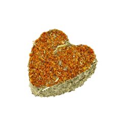   Mr. Crumble – Timothy szénából készült szív akasztóval RÉPÁVAL 8 cm