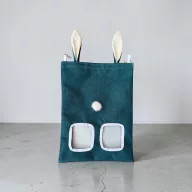   NYUSZISHOP.HU - Nyuszis szénatartó zsák nyuszifüllel (akasztható) - 32x44 cm - TÜRKIZKÉK